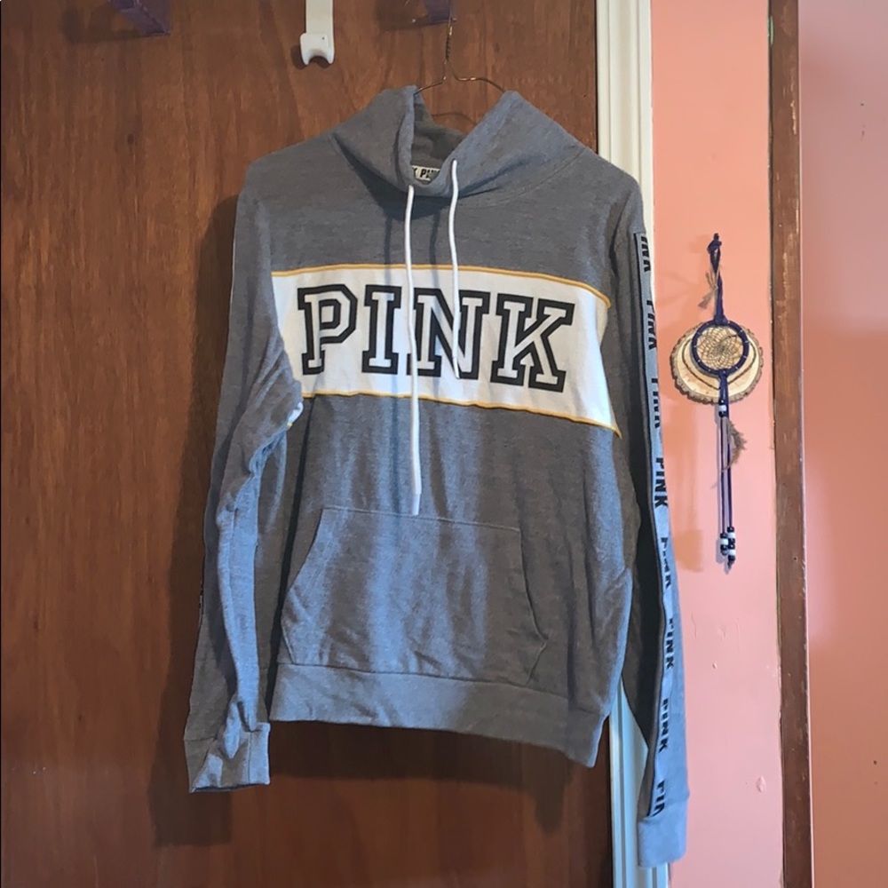 Pink sweatshirt size large